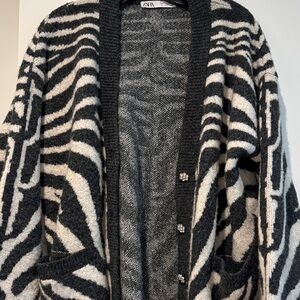 Zara Black & White Zebra-Print Open-Front Cardigan